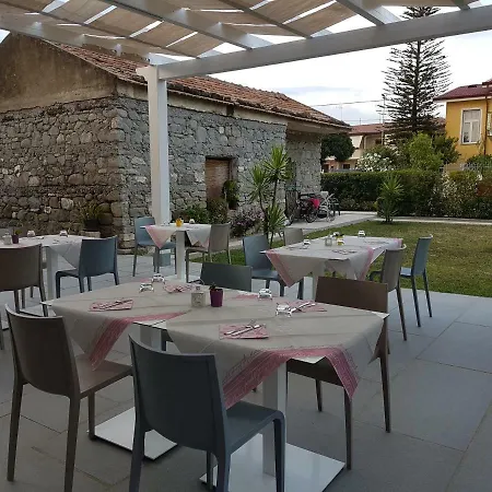 Alojamento de Acomodação e Pequeno-almoço Exil Di Nuovo Villapiana